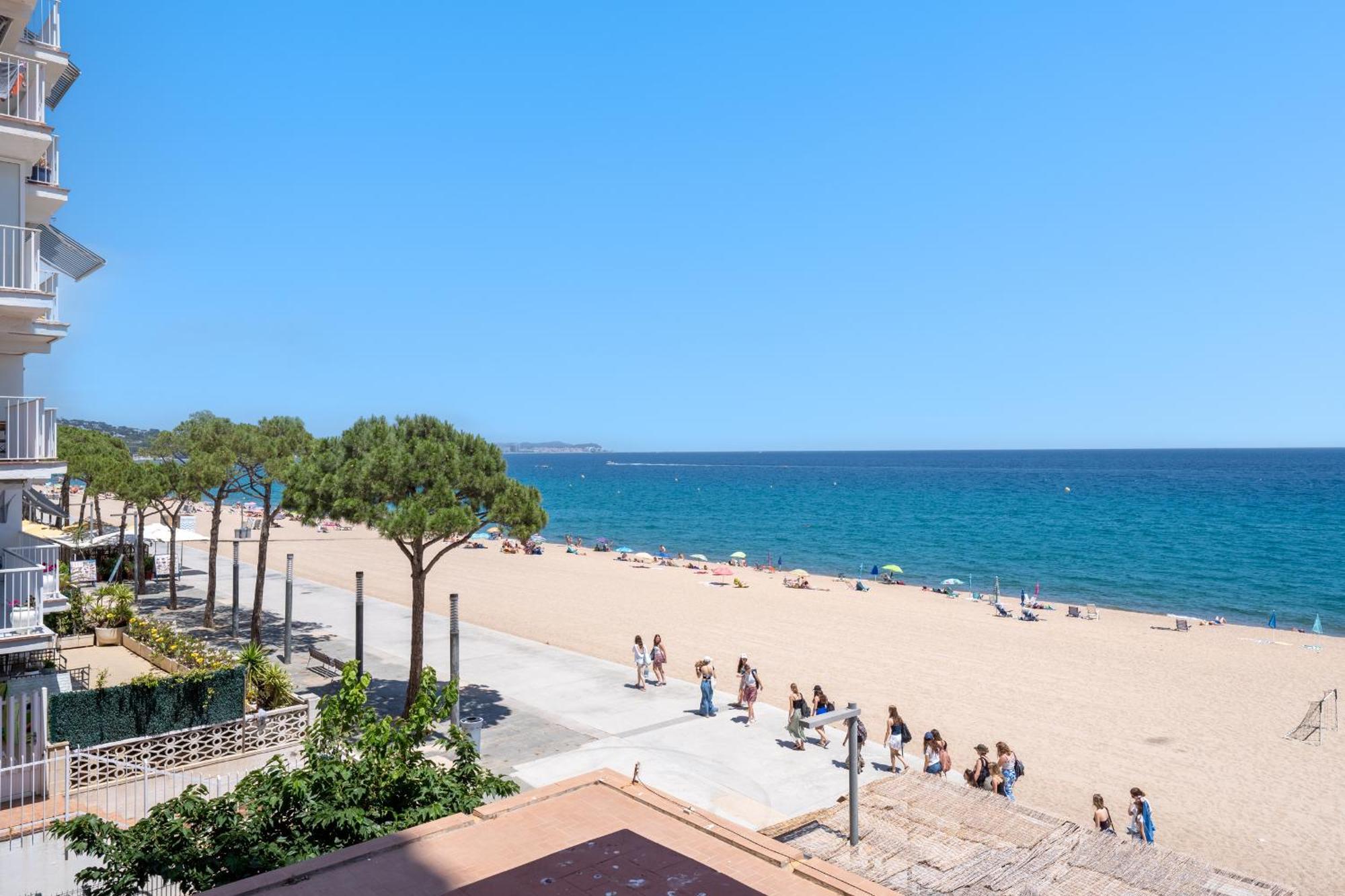 Hauzify I Apartament Cannes Platja d'Aro Luaran gambar